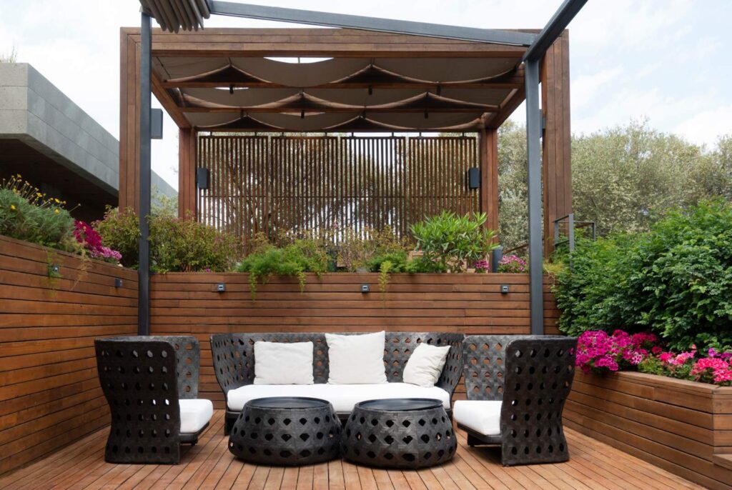 Luxury wood deck addition with a built-in planter